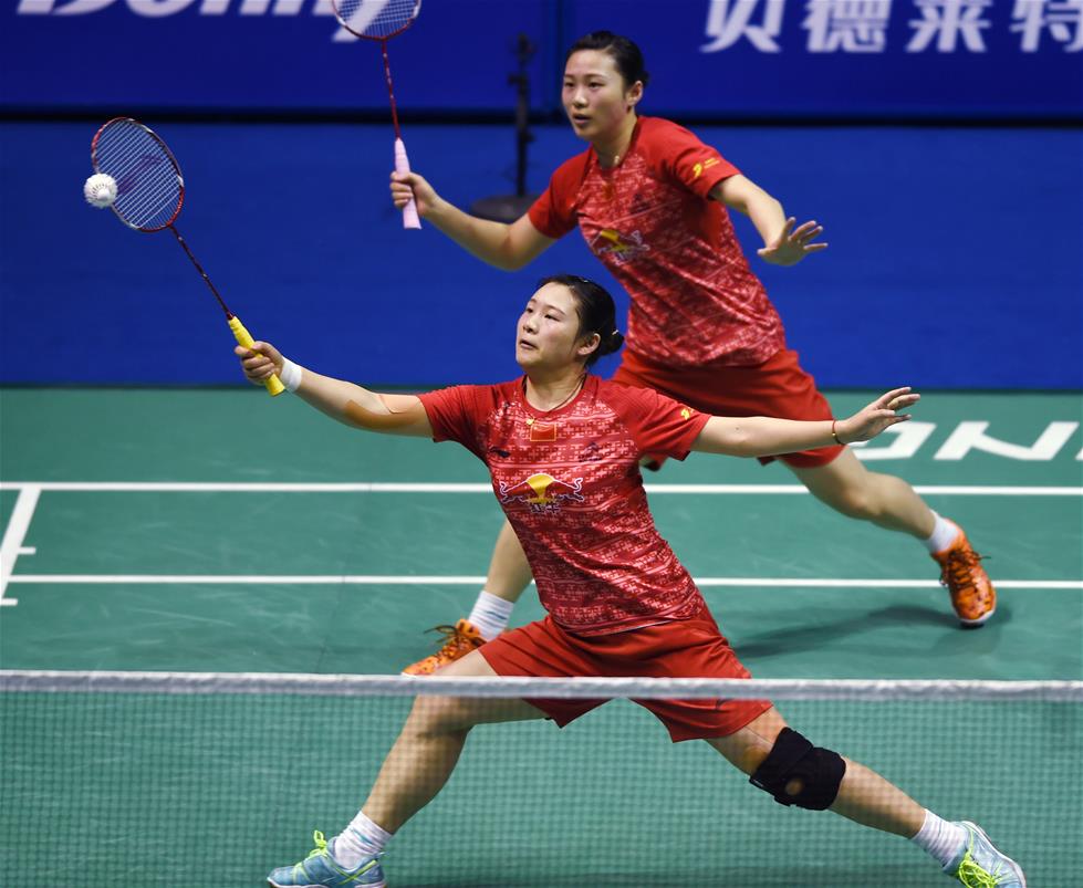 更因为她在 更因为她在