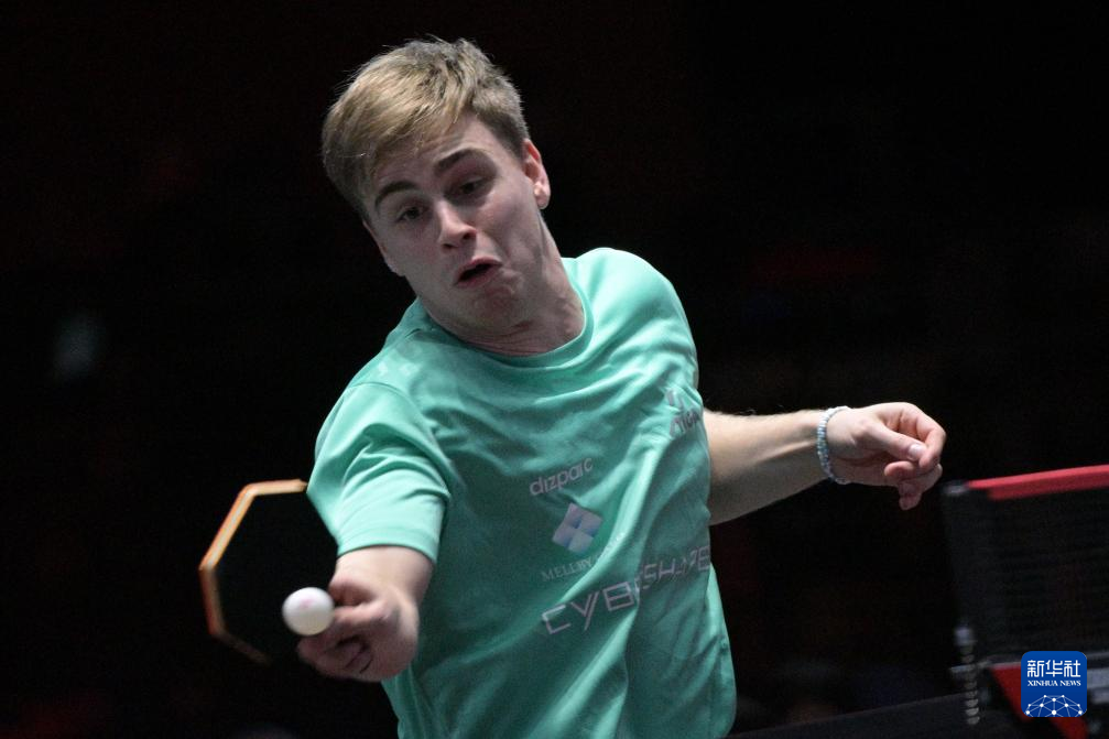 他能用一两 他能用一两